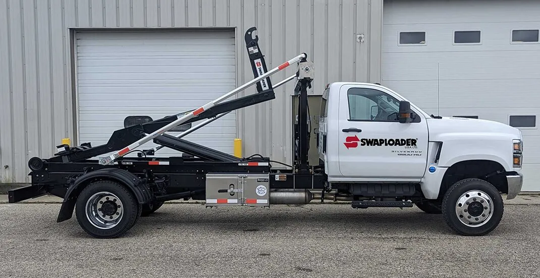 2025 Chevy 6500 SL 160 SwapLoader RS Logo