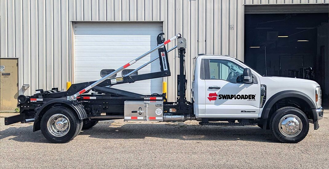 2025 Ford F600 SL 160 SwapLoader RS Logo