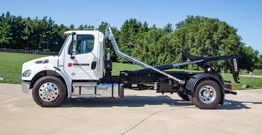 SL 212 Freightliner VH015 LS