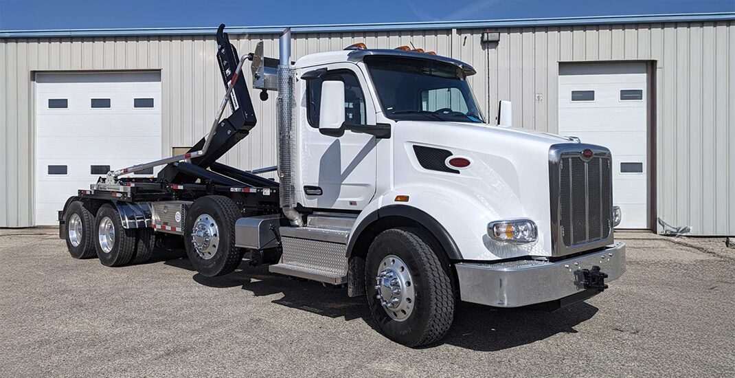 2025 Western Star 49X SL 520X